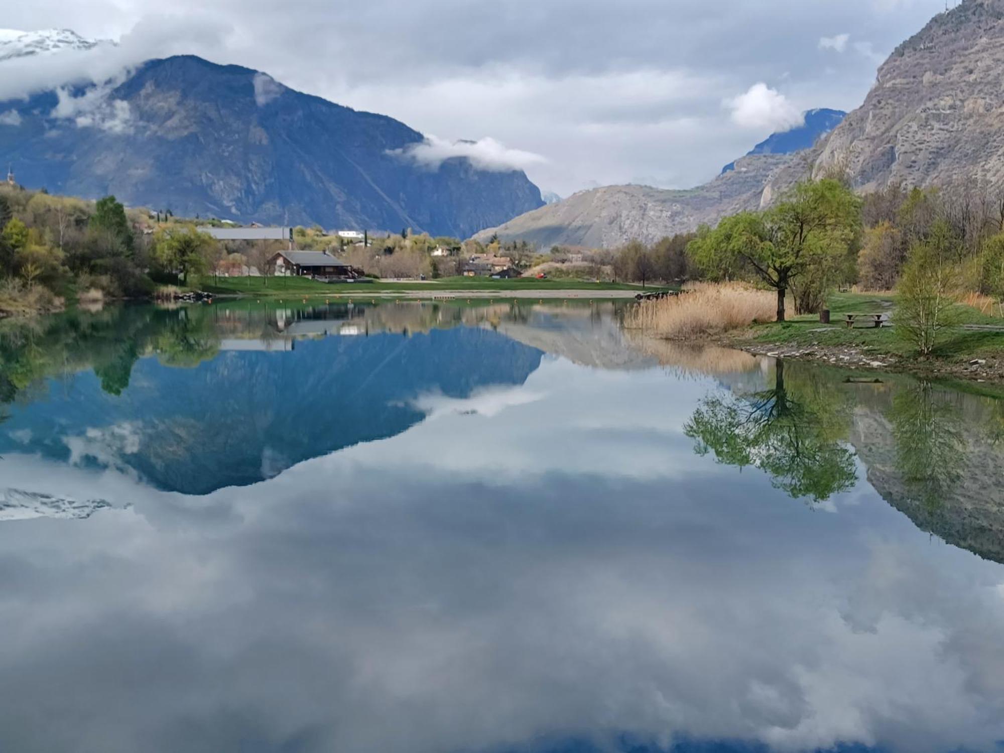 Apartment Villargondran, Les Magnifiques Cols De Maurienne Garage Motos, Velos Villargondran